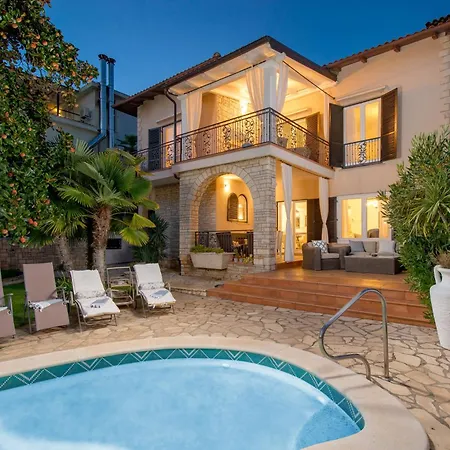 Magnolia Villa
