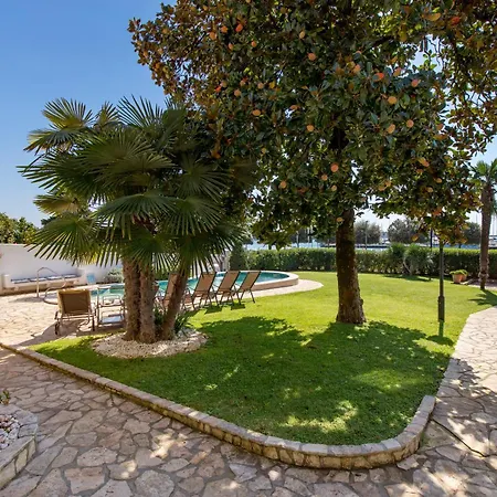 Magnolia Villa *